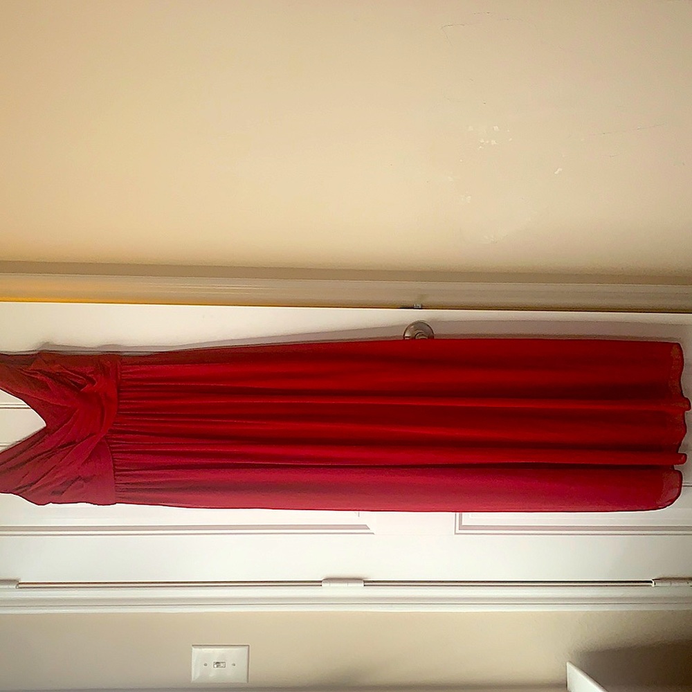 Red Sleveless Bridesmaid Dress